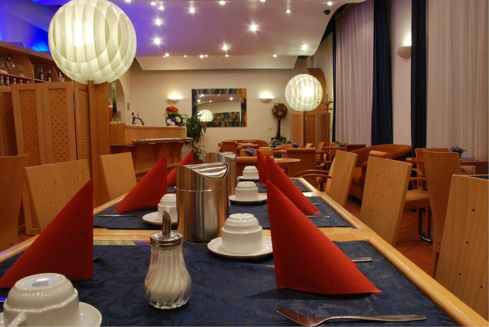 Фото EA Отель Tosca