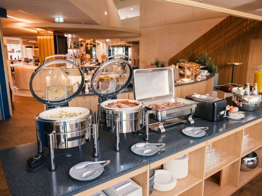 Фото Novotel Le Havre Centre Gare