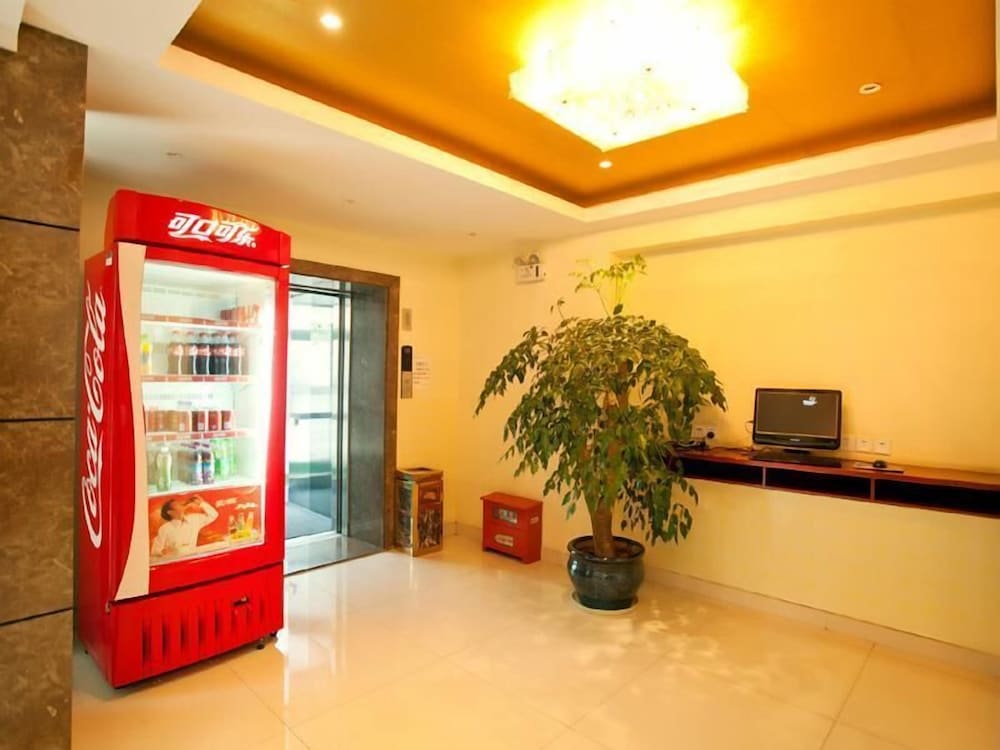 Фото Greentree Inn Nanjing China Gate Subway Station Express