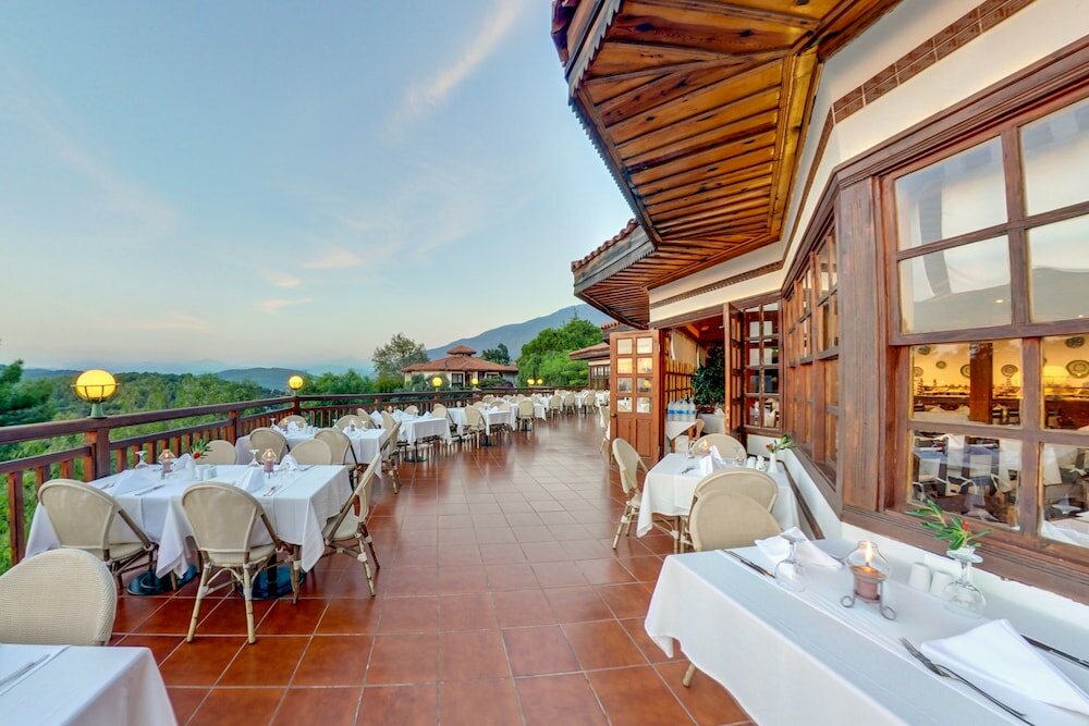 Фото Montana Pine Resort and SPA