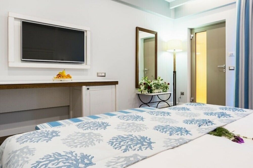 Фото Thassos Grand Resort