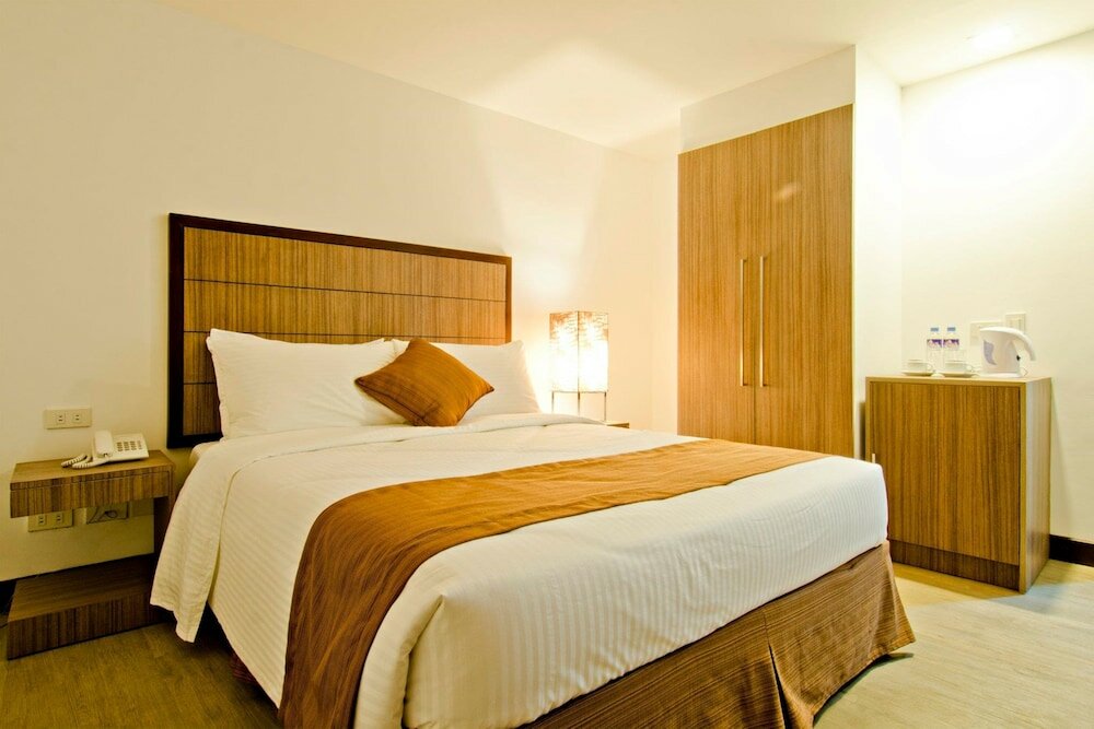 Фото Tyche Boutique Hotel