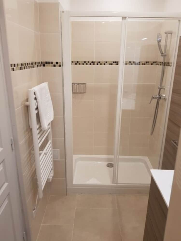 Фото Hôtel Cannes Croisette