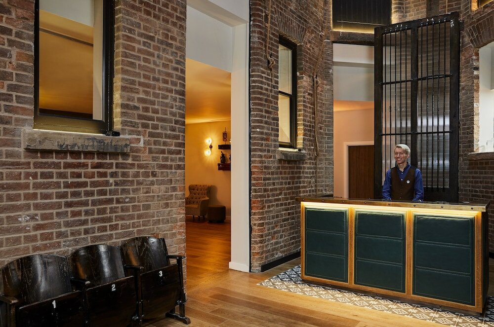 Фото Hotel Indigo Manchester - Victoria Station, an Ihg Hotel