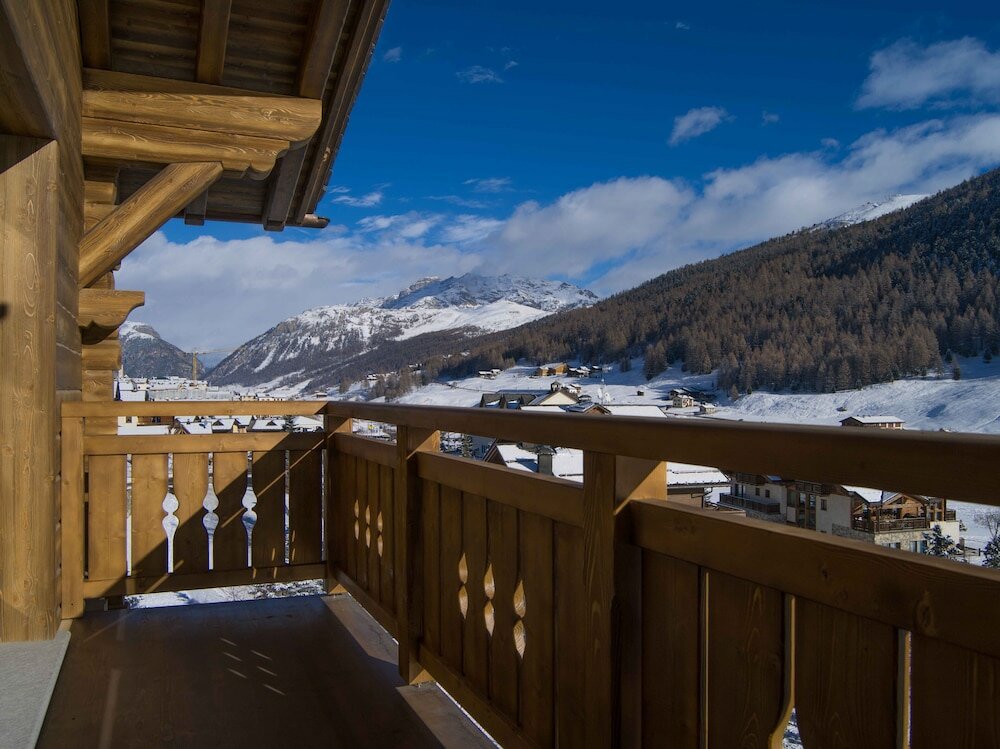 Фото Hotel Amerikan