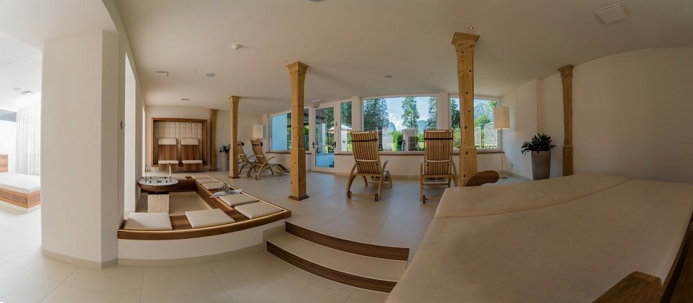 Фото Park Hotel Bellevue