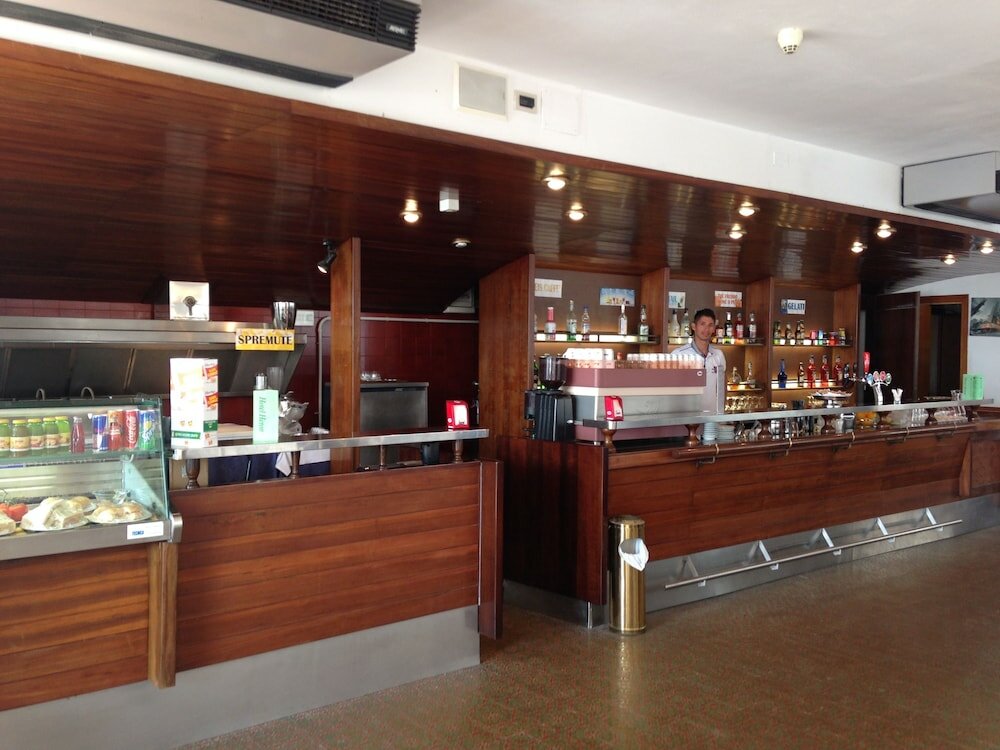 Фото Отель Heron