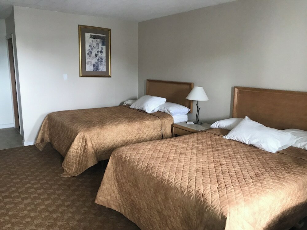 Фото Rainbow Motor Inn - by the Falls