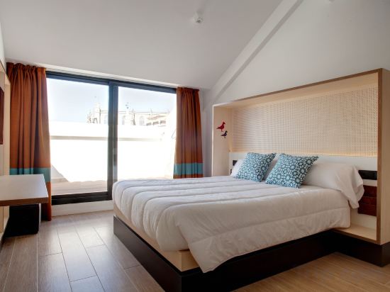 Фото Toc Hostel Sevilla