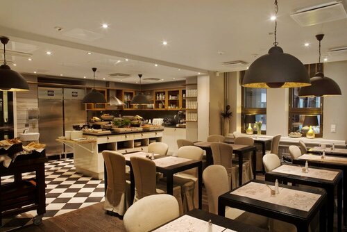 Внешний вид отеля Hotel Fabian в Хельсинки, фото 4