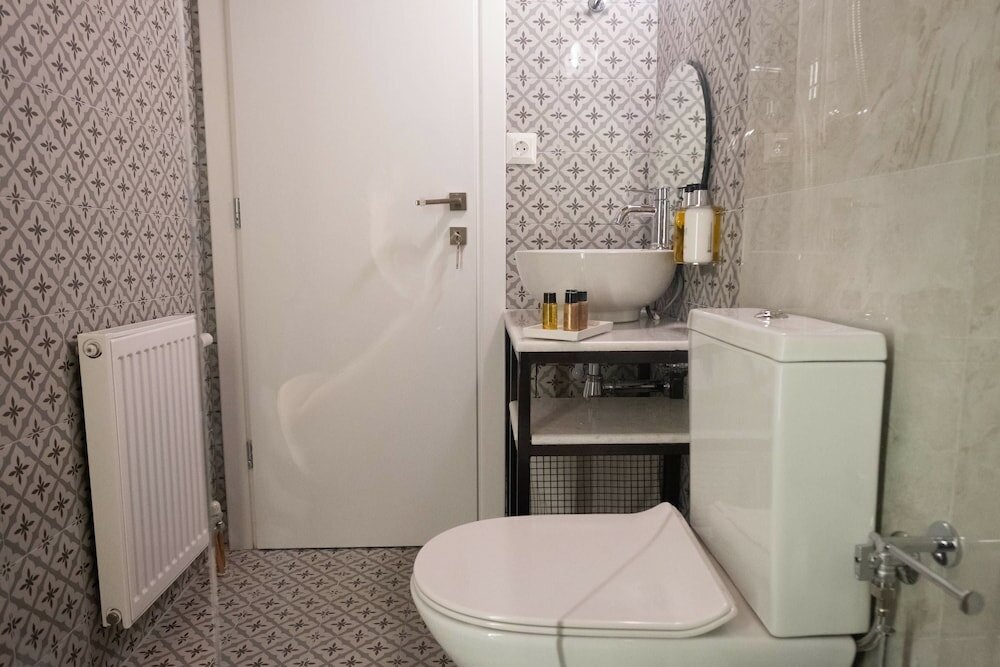 Фото Athenian Yard Suites