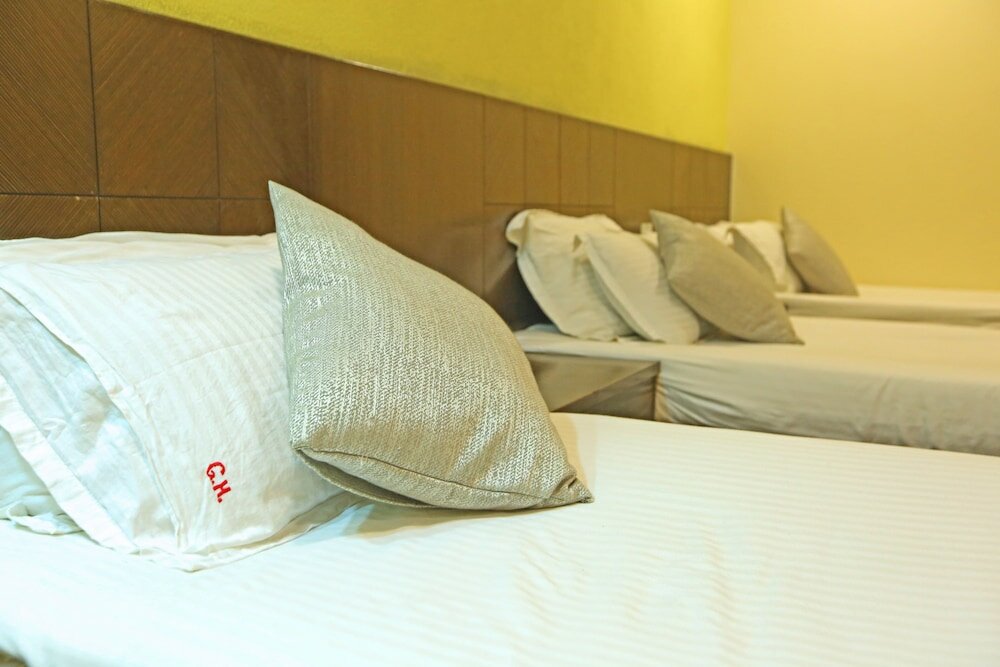 Фото Gulf Hotel Colaba