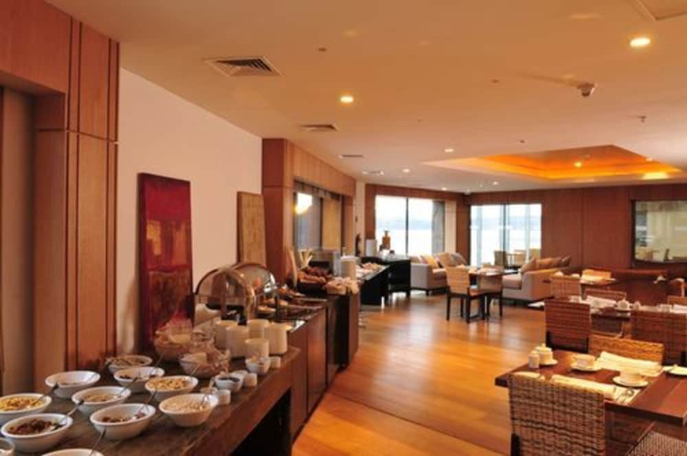 Фото Hotel Dreams de los Volcanes Puerto Varas