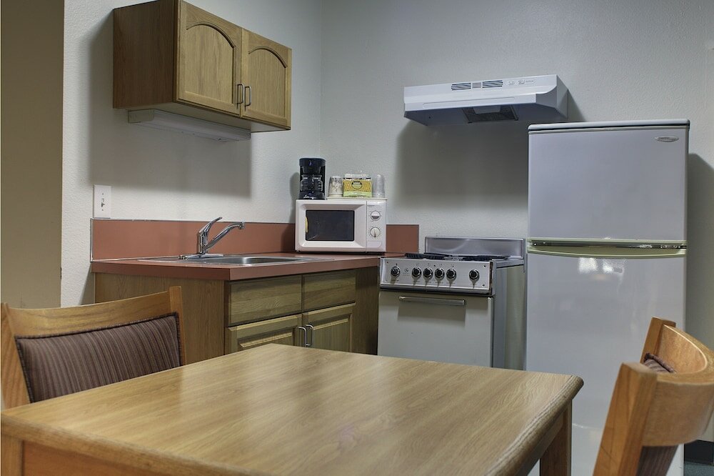 Фото Aladdin Inn & Suites