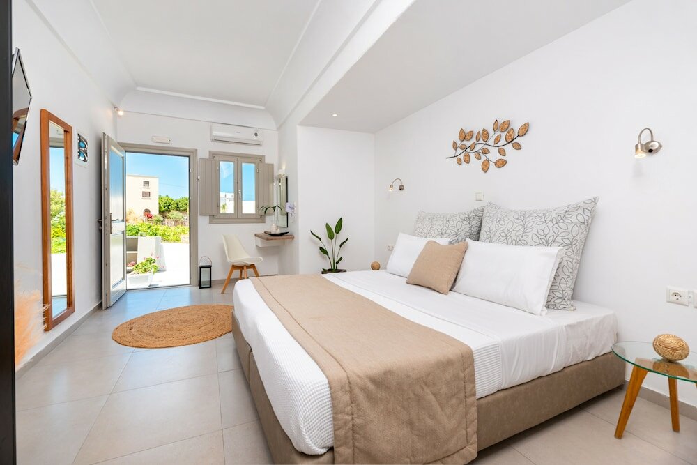 Фото Kalisperis Hotel