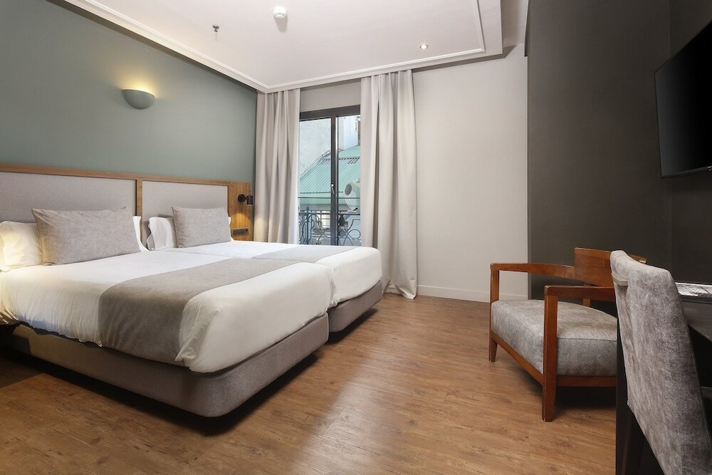 Фото Wilson Boutique Hotel