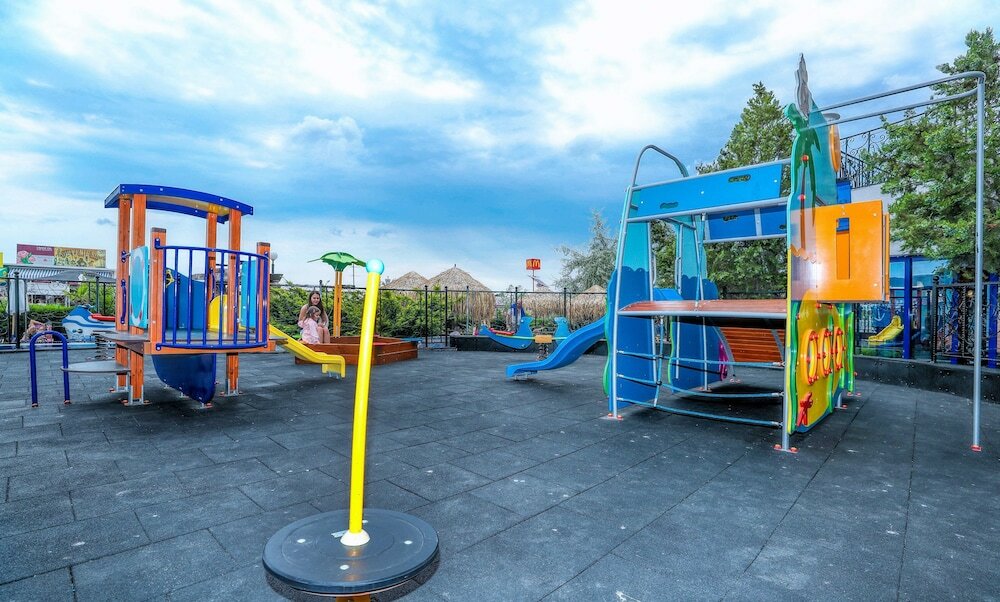 Фото Chaika Beach