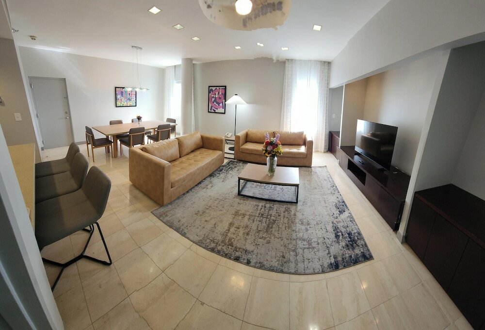 Фото Miami International Airport Hotel