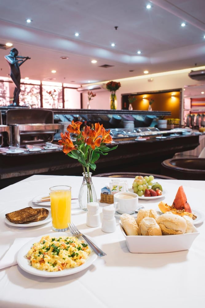 Фото Hotel Golden Park Campinas Cambuí By Nacional Inn