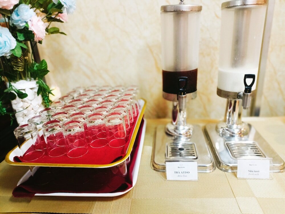 Фото Lan Vy Hotel