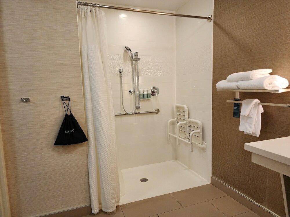 Фото Fairfield Inn & Suites by Marriott Denver Downtown