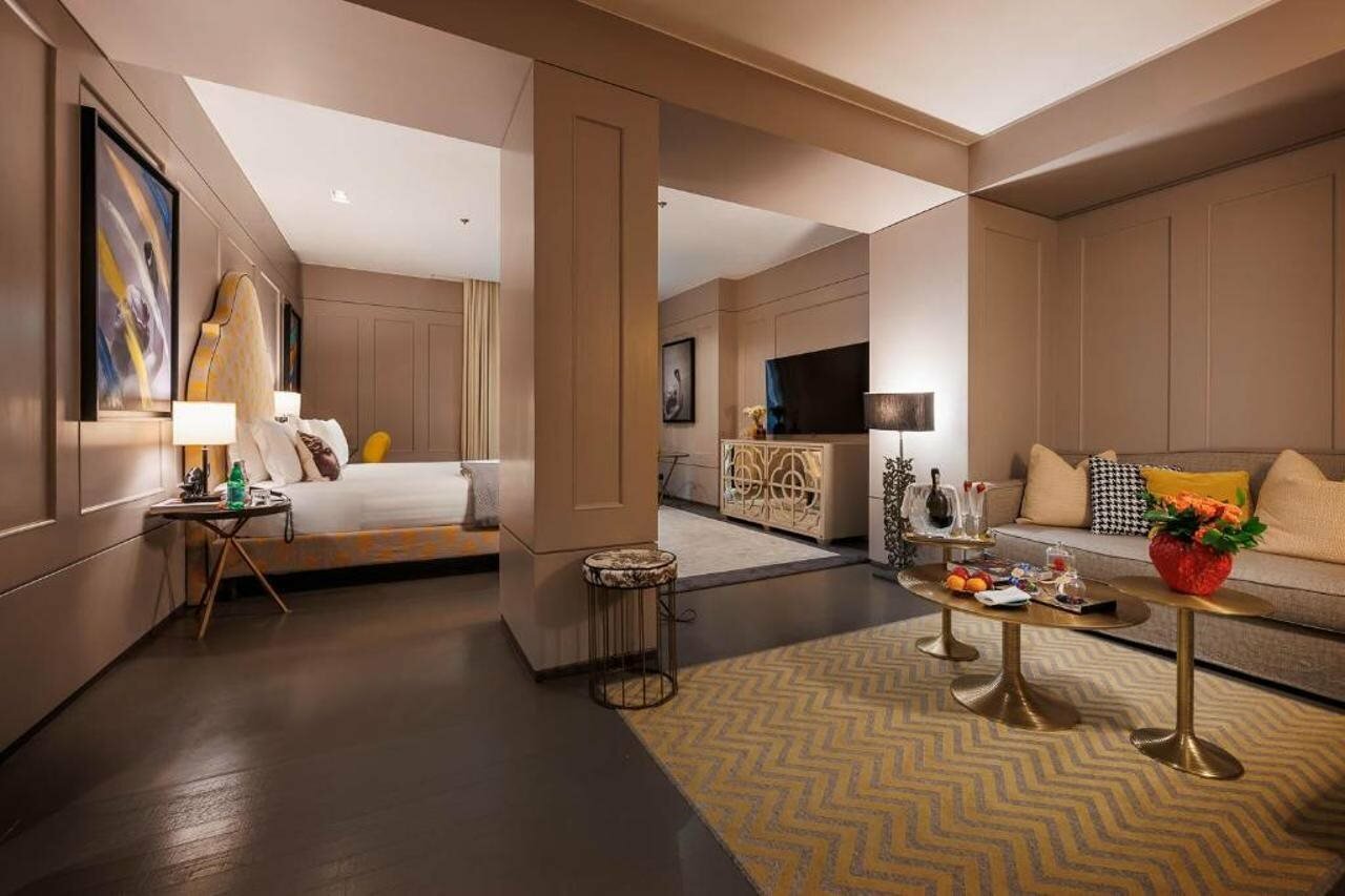 Фото Singer Palace Hotel