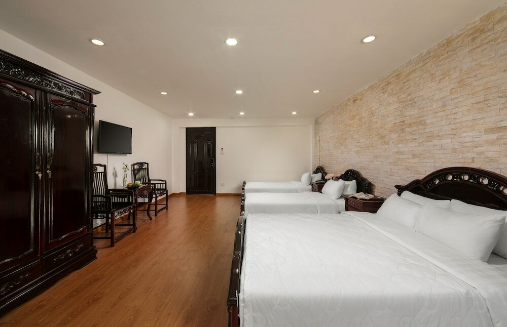 Фото Little Diamond Hotel