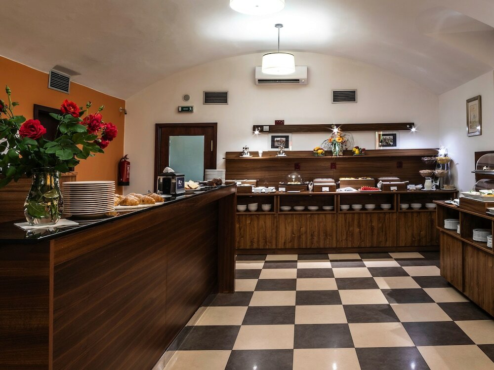 Фото Ea Hotel Downtown