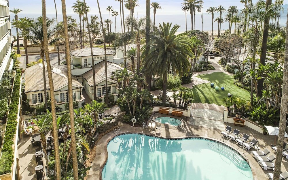 Фото Fairmont Miramar Bungalows