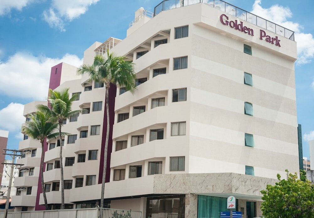 Фото Golden Park Hotel