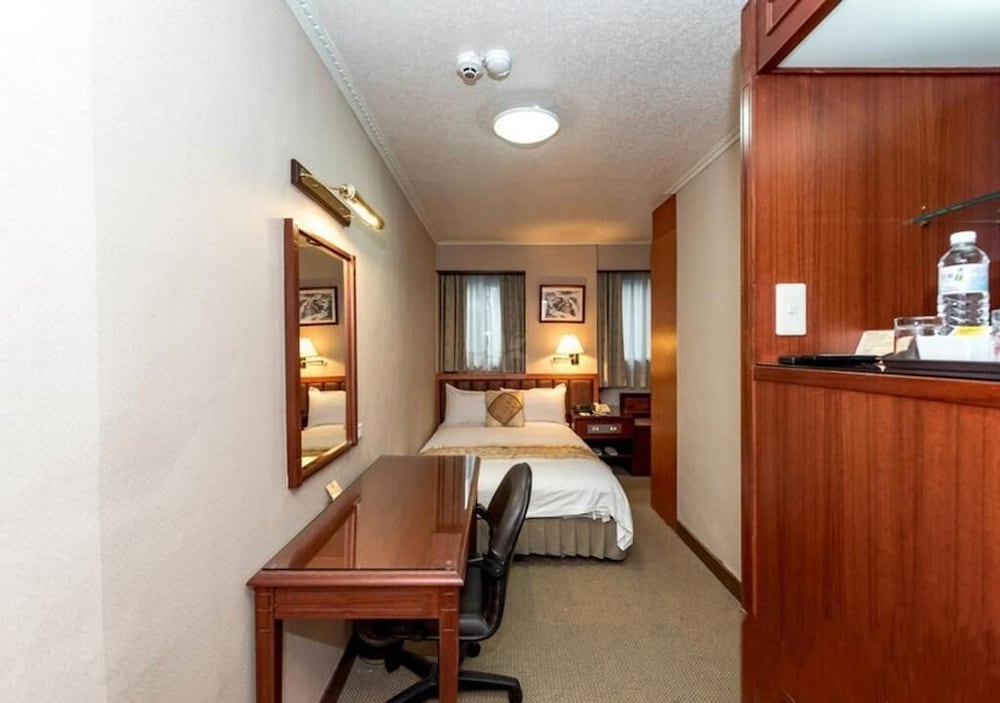 Фото First Hotel