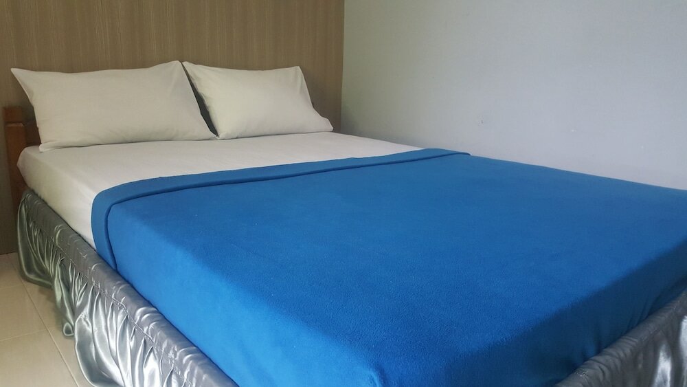 Фото Metro Malioboro Living