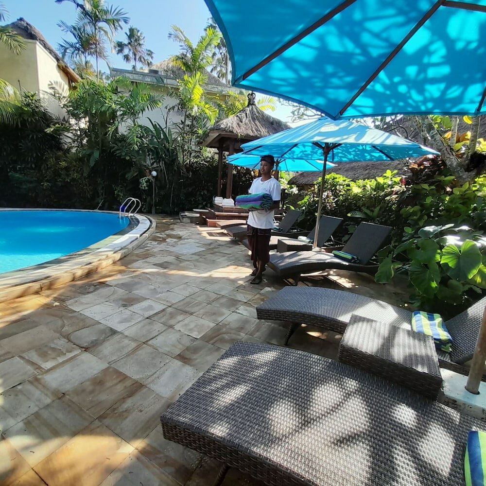 Фото Sama's Cottages and Villas