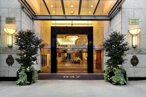 Гостиница Auberge Vancouver Hotel