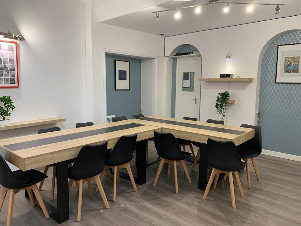 Фото Hotel Alyss Cambronne Eiffel