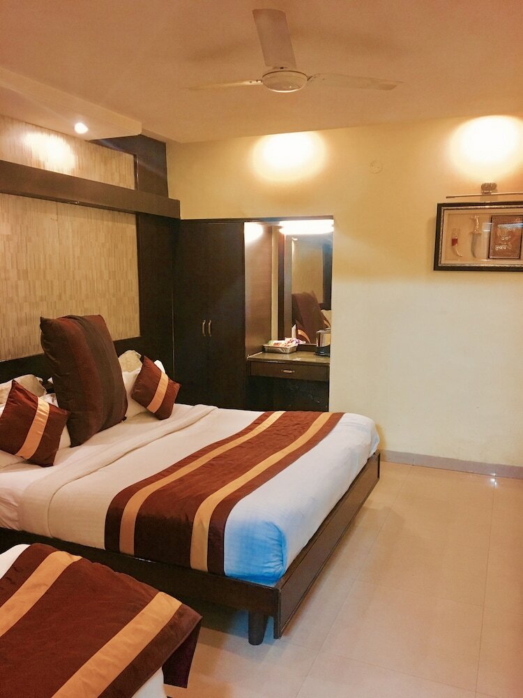 Фото Hotel Cj International