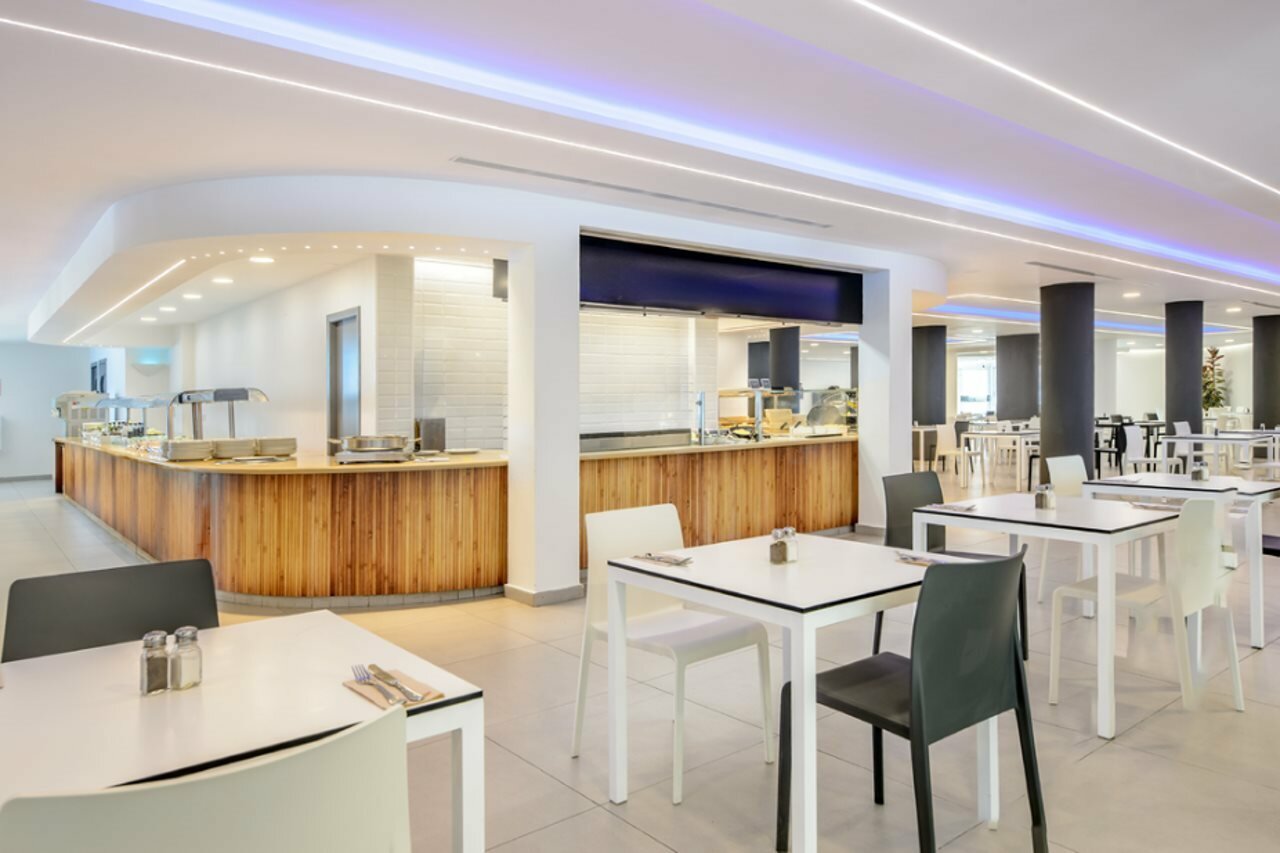 Фото Hotel Vibra S´Estanyol