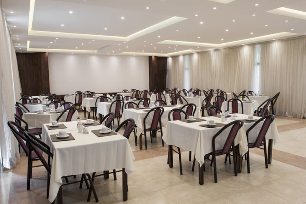 Фото Gran Hotel San Luis