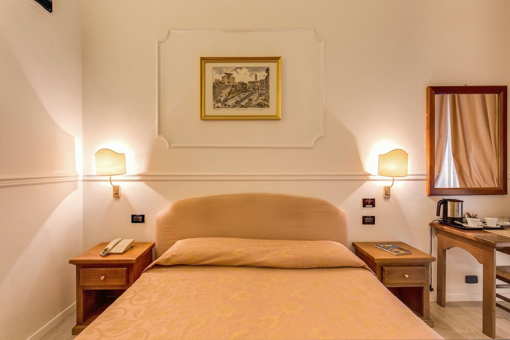 Фото Hotel Martini