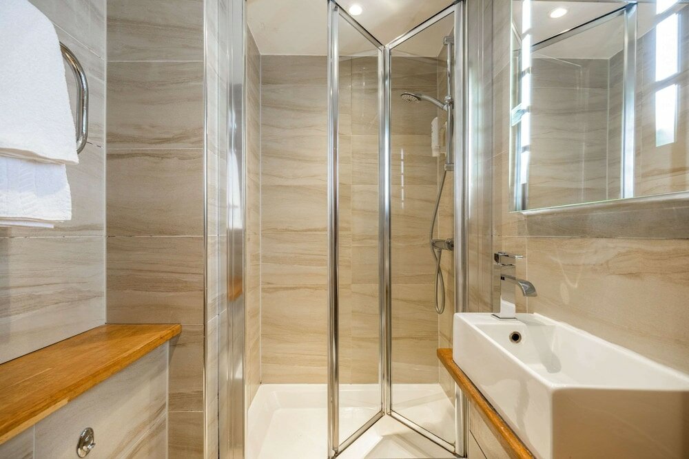 Фото Comfort Inn Hyde Park