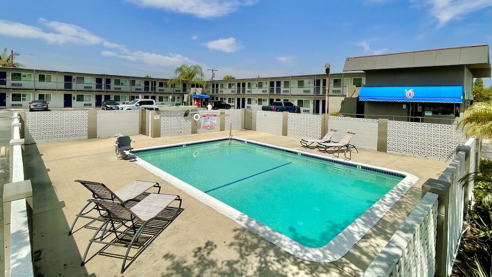 Фото Angels Motel Pico Rivera