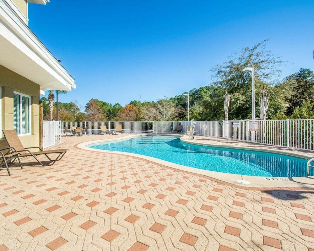 Фото Sleep Inn and Suites Panama City Beach