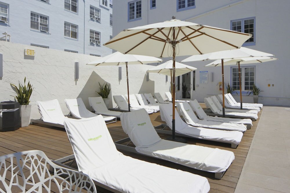 Фото Hotel Breakwater South Beach