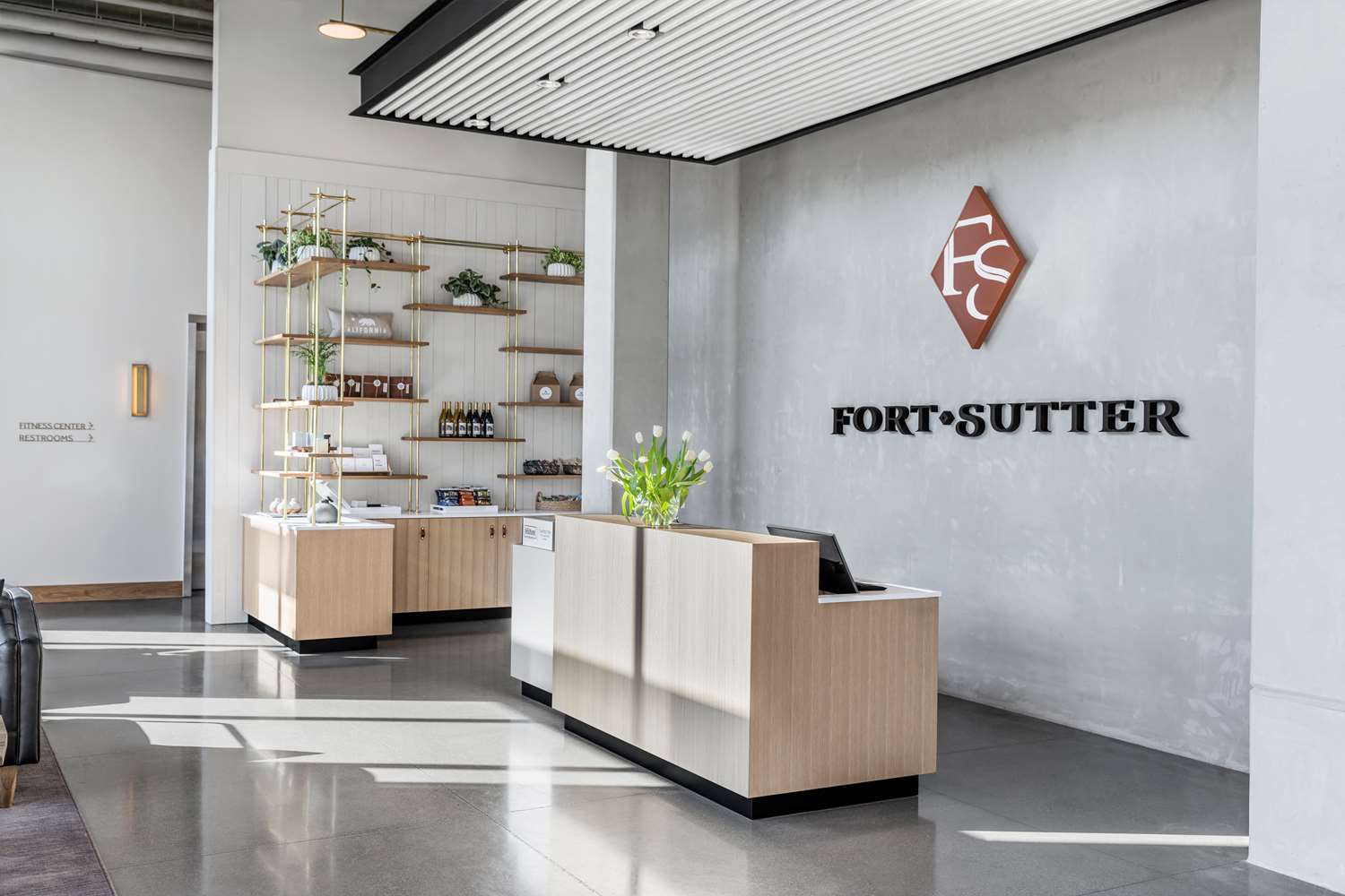 Фото The Fort Sutter Sacramento, Tapestry Collection by Hilton