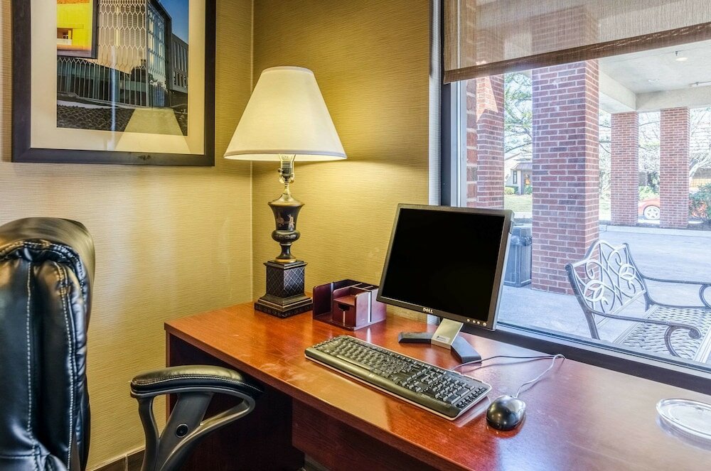 Фото Comfort Inn Blacksburg University Area