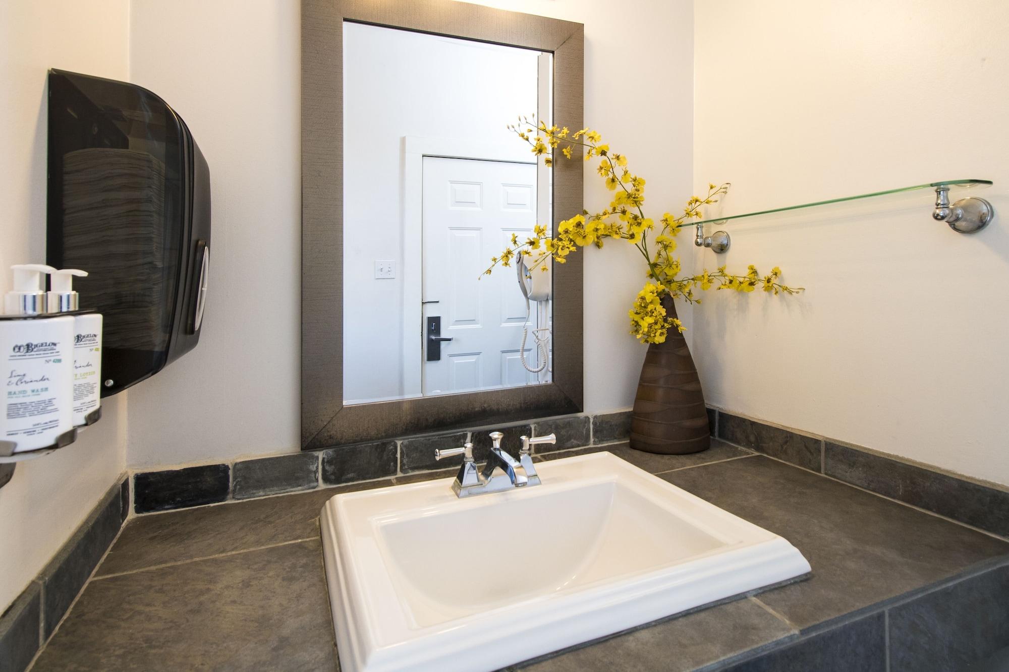 Фото Found Hotel San Diego