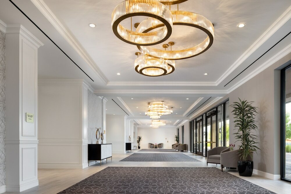 Фото Warwick Melrose Dallas