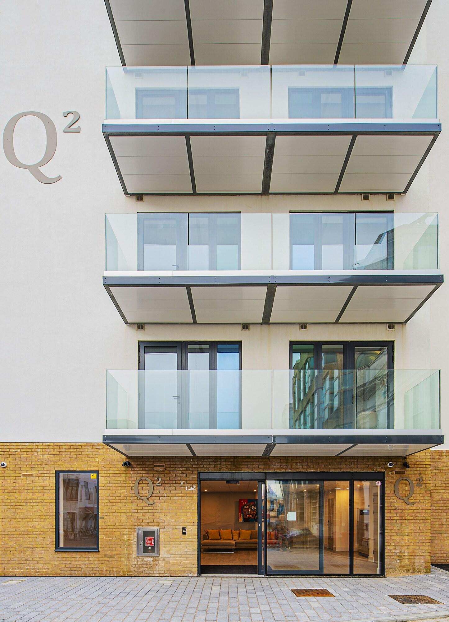 Фото Q Square by Supercity Aparthotels