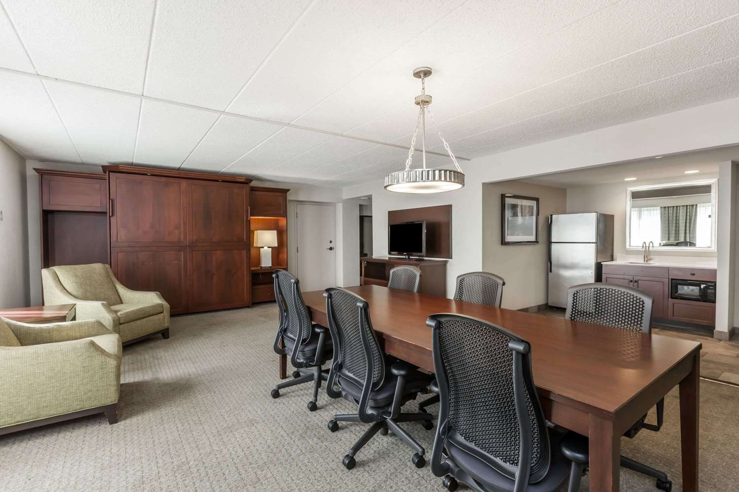 Фото Wyndham Pittsburgh University Center