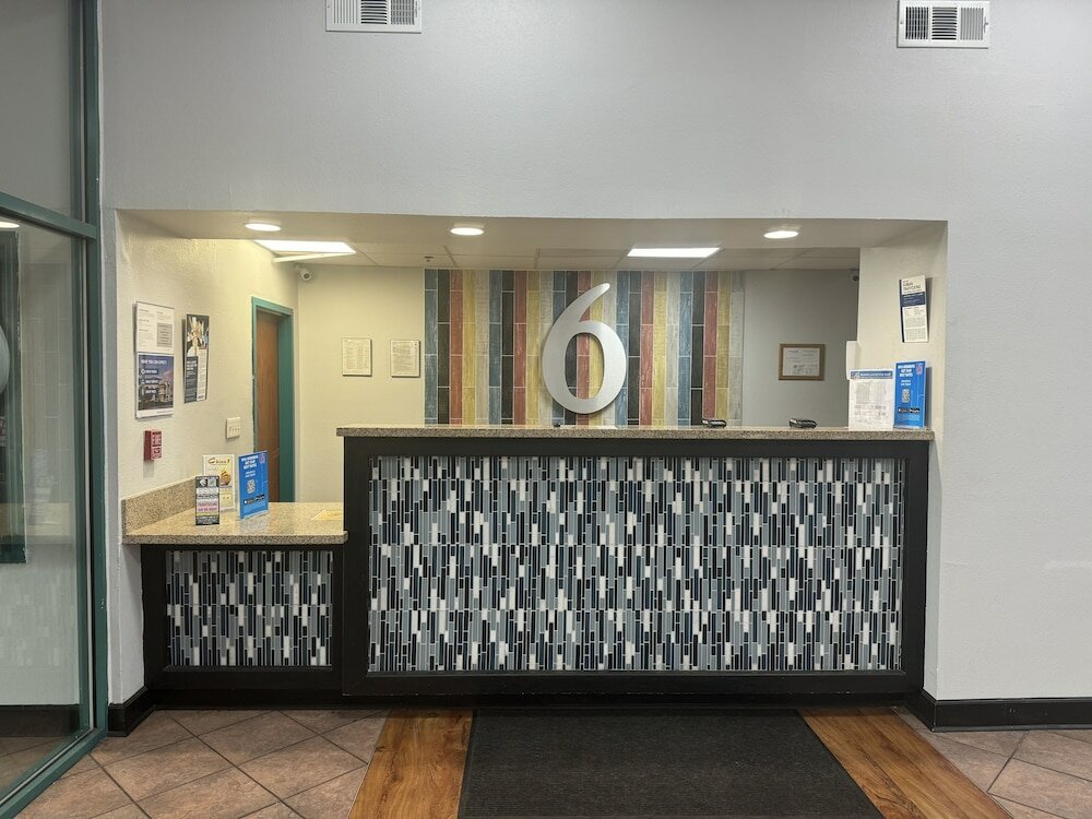 Фото Motel 6 Savannah Ga Gateway & I95